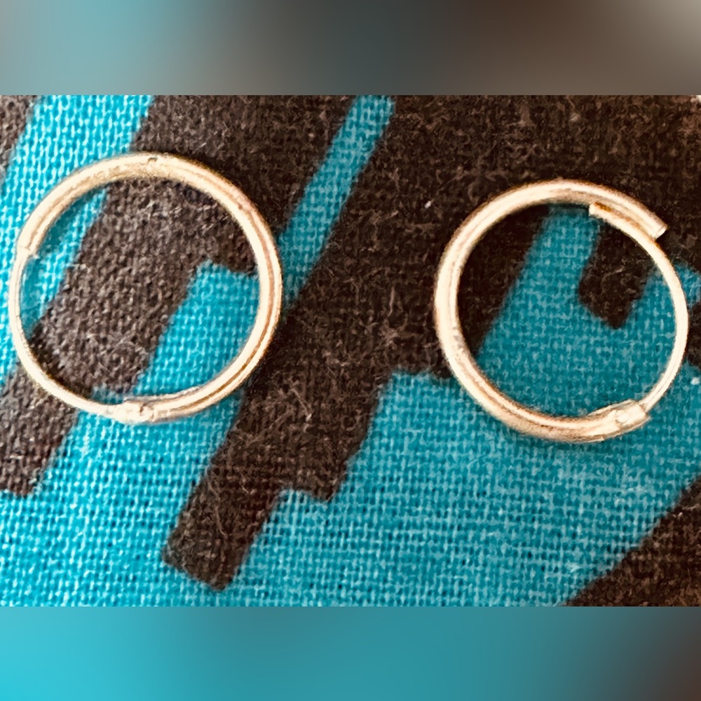 ENDLESS HOOP EARRINGS
TRIO OF BARS FOR BODY PIERCINGS